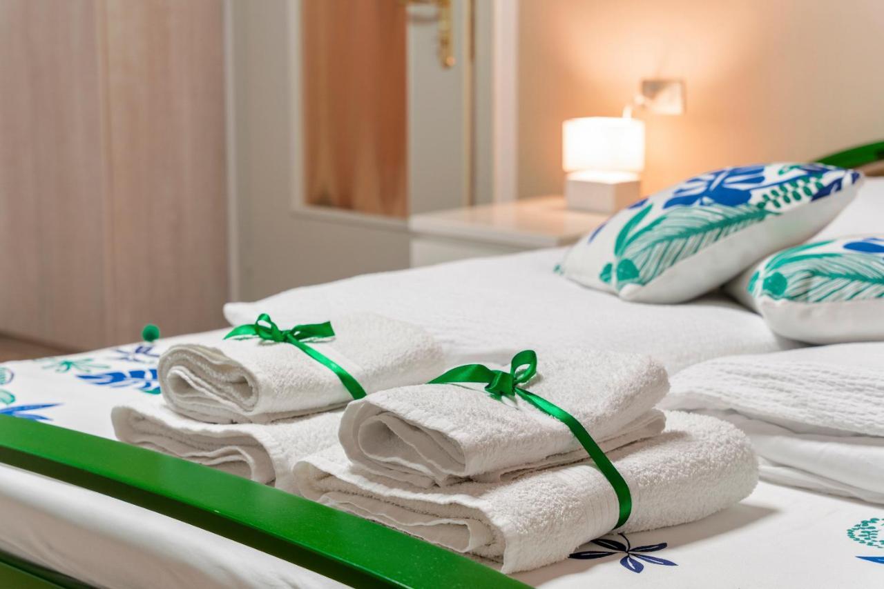 Iseo Portelle Holiday With Private Parking And Bike Storage 外观 照片