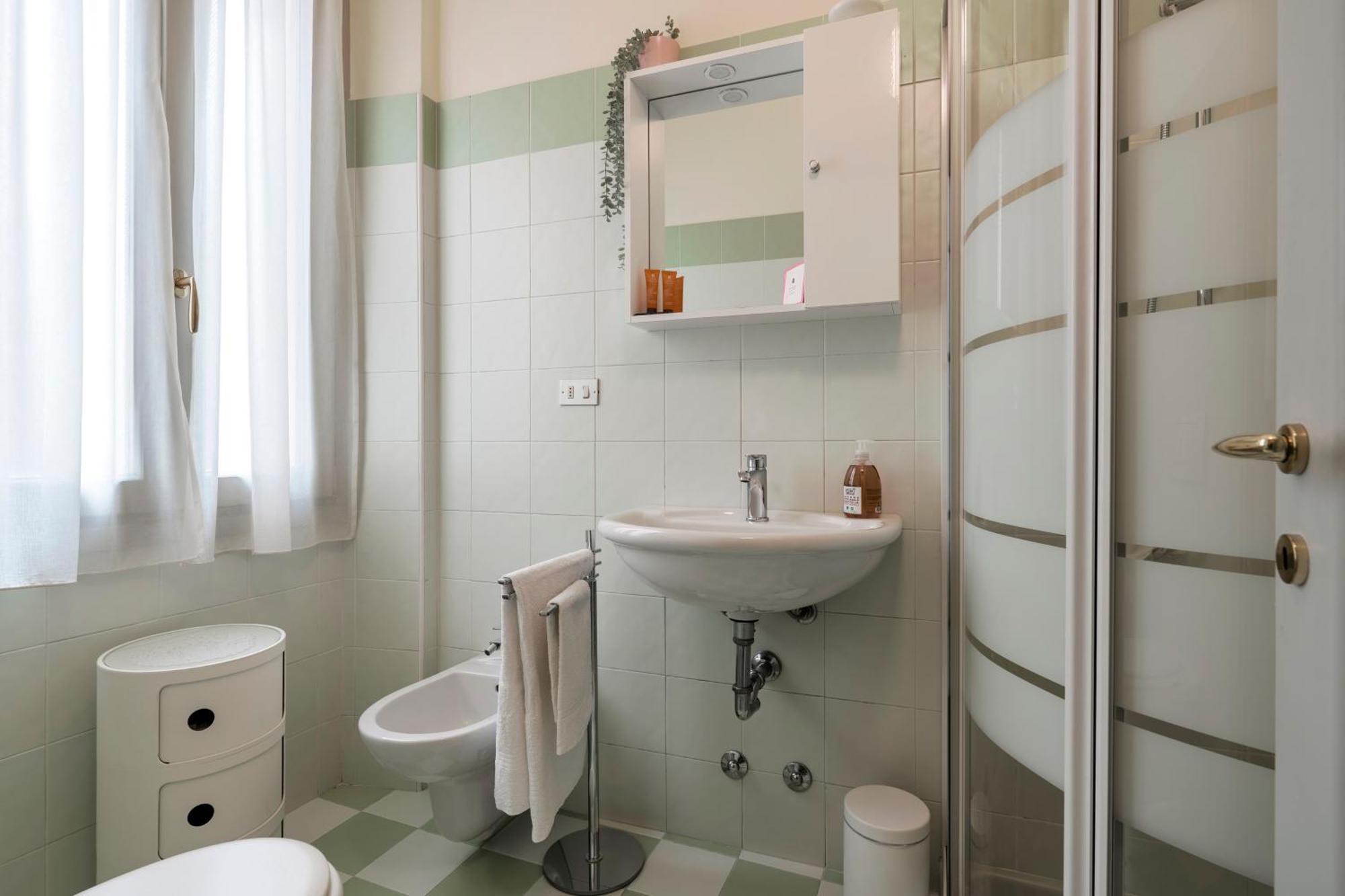 Iseo Portelle Holiday With Private Parking And Bike Storage 外观 照片